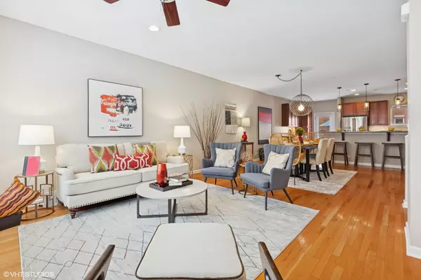 Evanston, IL 60202,521 CHICAGO AVE #D