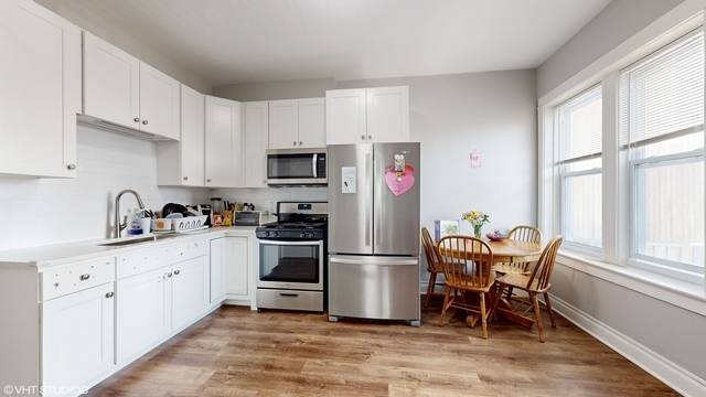 Chicago, IL 60618,3352 N Monticello AVE #1