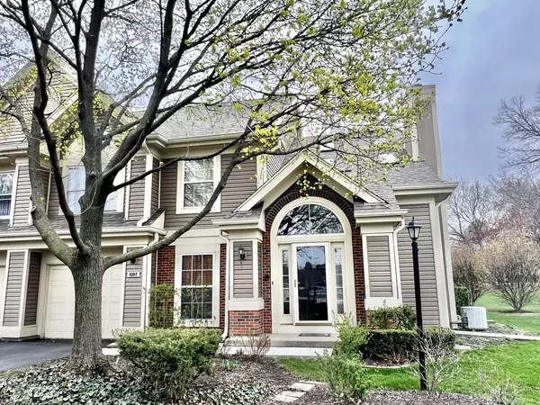 1297 Old Mill LN, Elk Grove Village, IL 60007