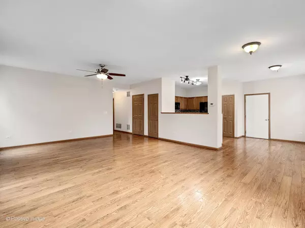 Naperville, IL 60563,2825 Collins CT