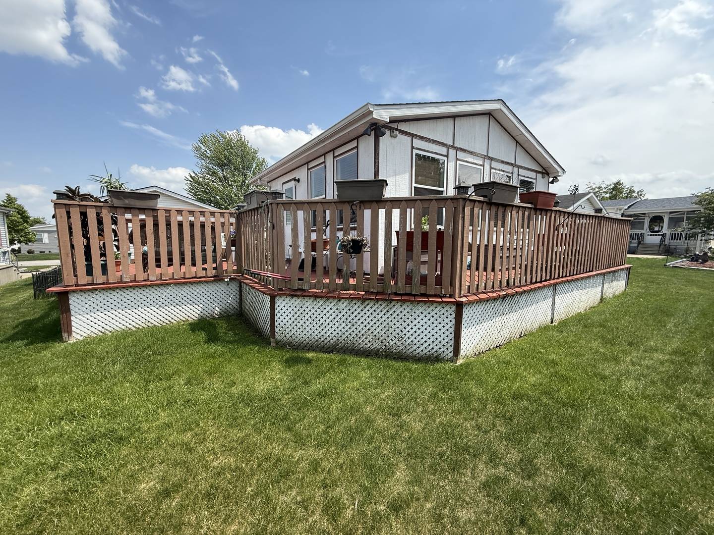 Matteson, IL 60443,70 Begonia DR
