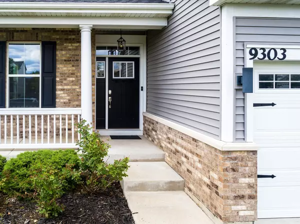 Huntley, IL 60142,9303 Enstrom LN