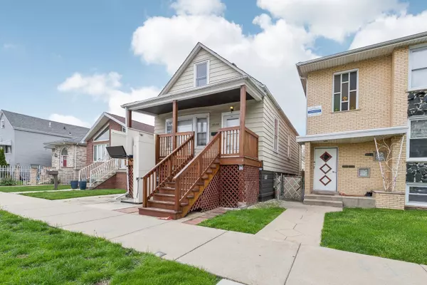 4538 S Springfield AVE, Chicago, IL 60632