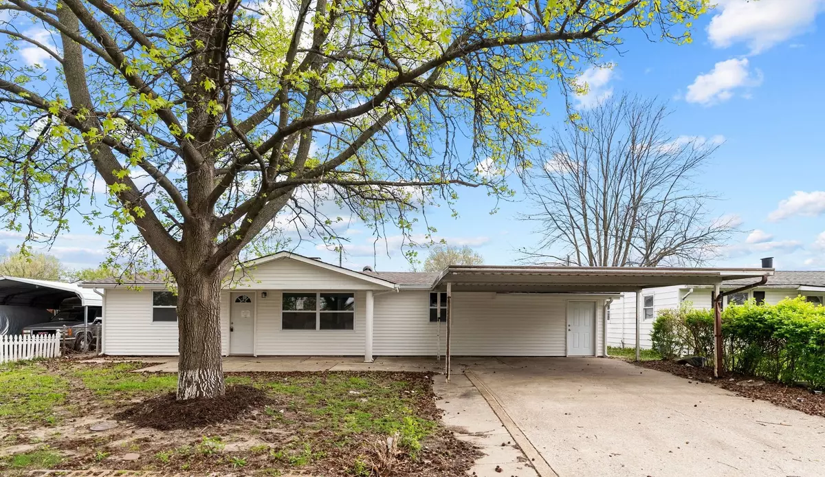 Cahokia, IL 62206,208 St Christopher DR