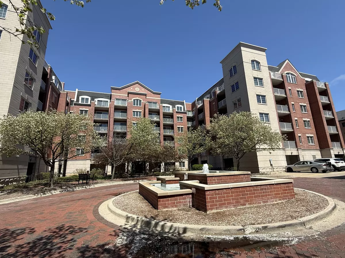 Harwood Heights, IL 60706,Address not disclosed