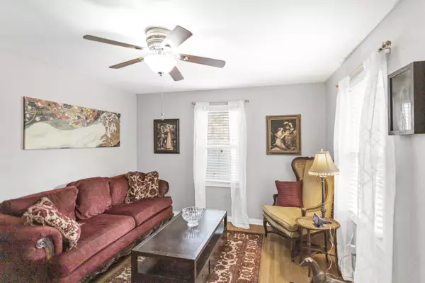 Batavia, IL 60510,219 Lathem ST