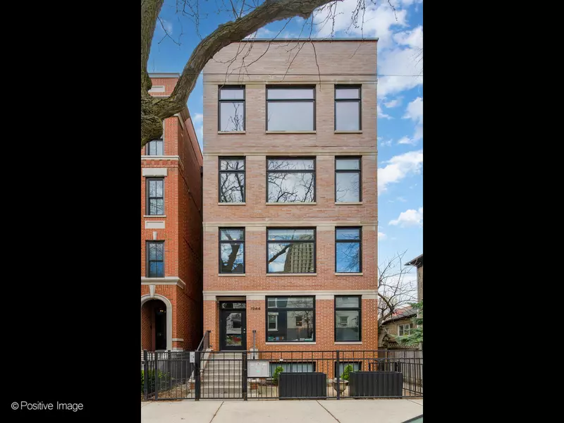 1944 N Sedgwick ST #2, Chicago, IL 60614