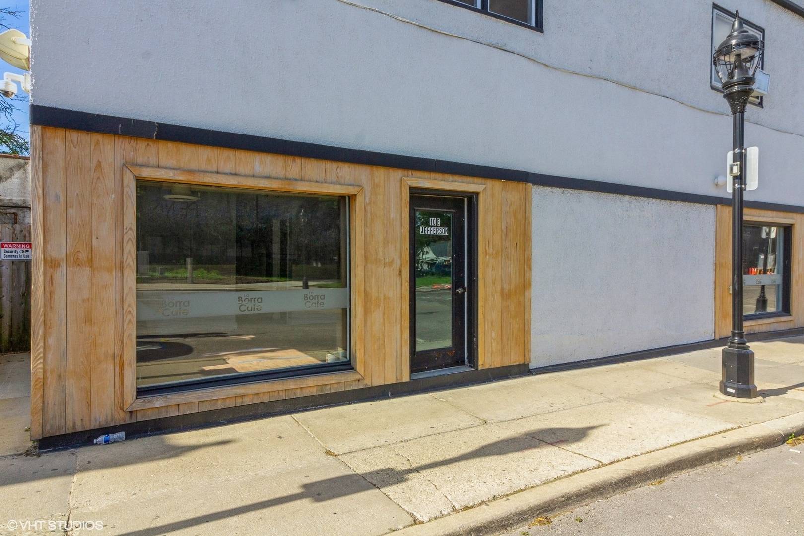 Naperville, IL 60540,10 E Jefferson AVE #4
