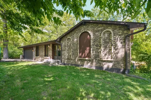 1N721 Neltnor BLVD, West Chicago, IL 60185