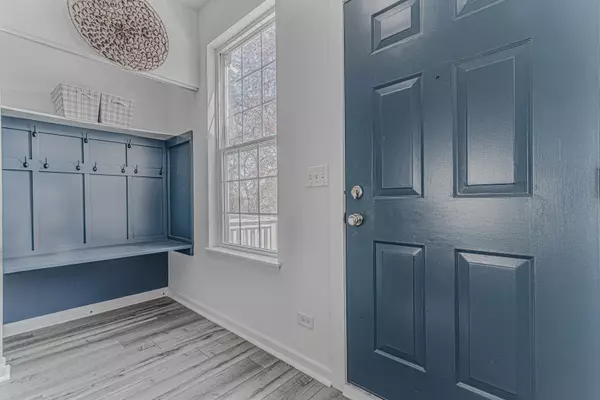 Dekalb, IL 60115,1514 Grand DR #4