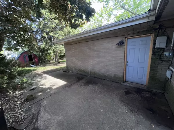 Calumet City, IL 60409,621 Superior AVE
