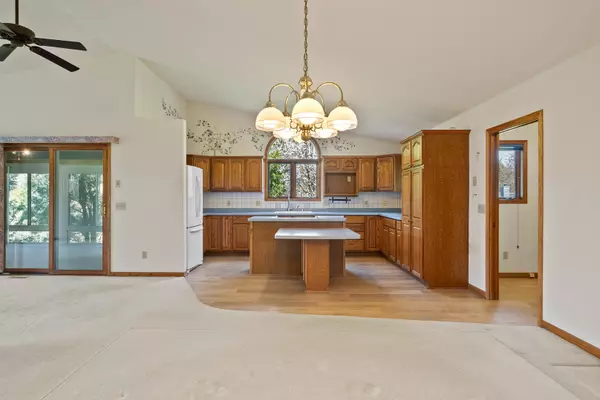 Delavan, WI 53115,2026 Huntington PL