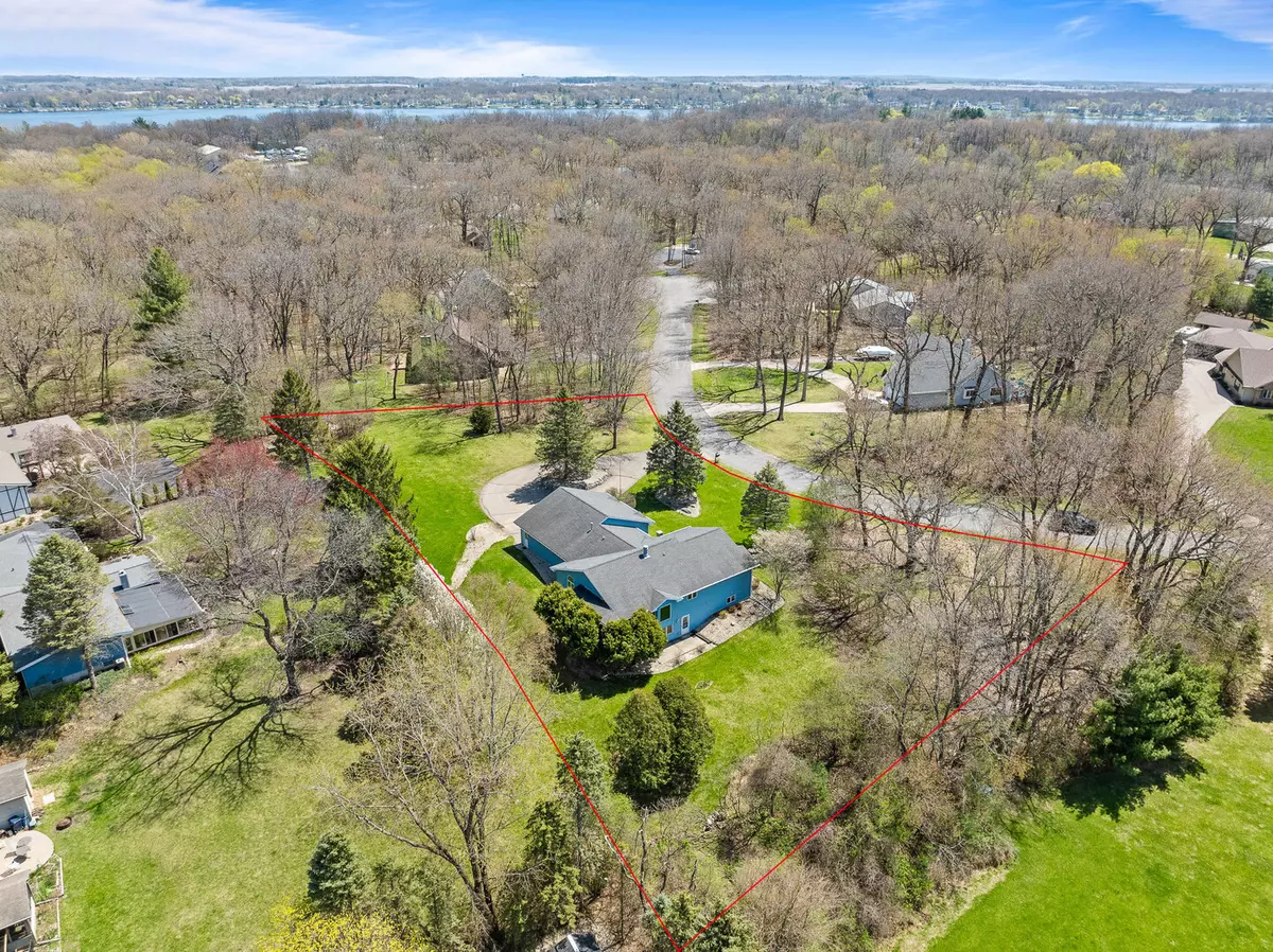 Delavan, WI 53115,2026 Huntington PL