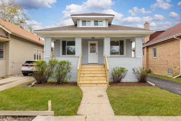 2027 S 6th AVE, Maywood, IL 60153