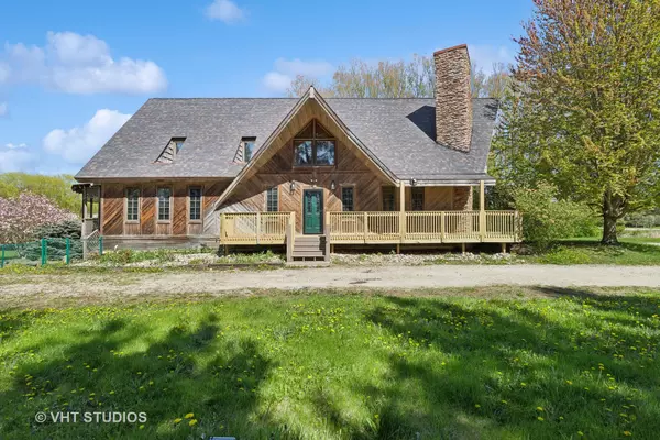 39929 N Mauser DR, Wadsworth, IL 60083