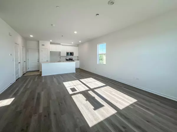 Oswego, IL 60543,2241 Riesling RD