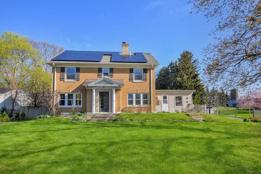 40W698 Il Route 64, St. Charles, IL 60175