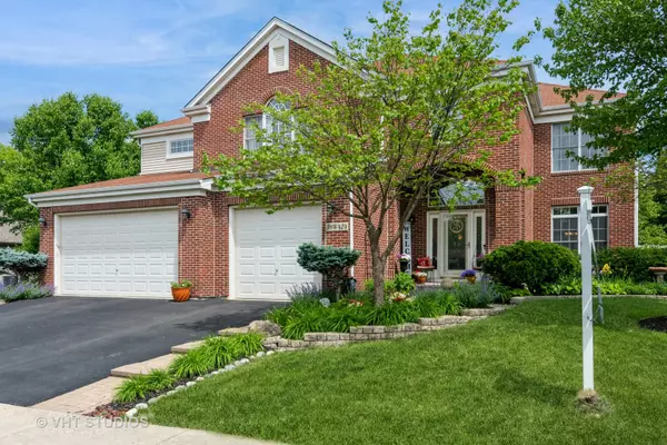 38W424 Berquist DR, Geneva, IL 60134