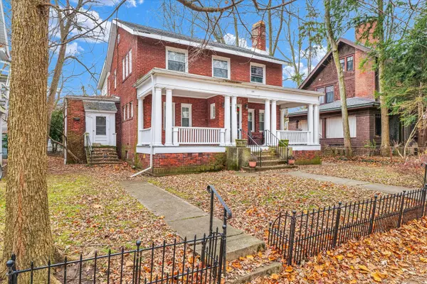 Urbana, IL 61801,803 W Nevada ST
