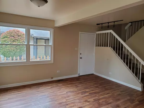 19135 Pine DR #2, Country Club Hills, IL 60478