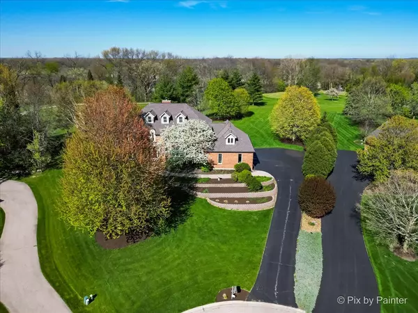 Oakwood Hills, IL 60013,19 Lorraine CT
