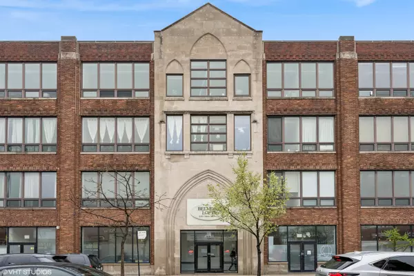 4131 W Belmont AVE #311, Chicago, IL 60641