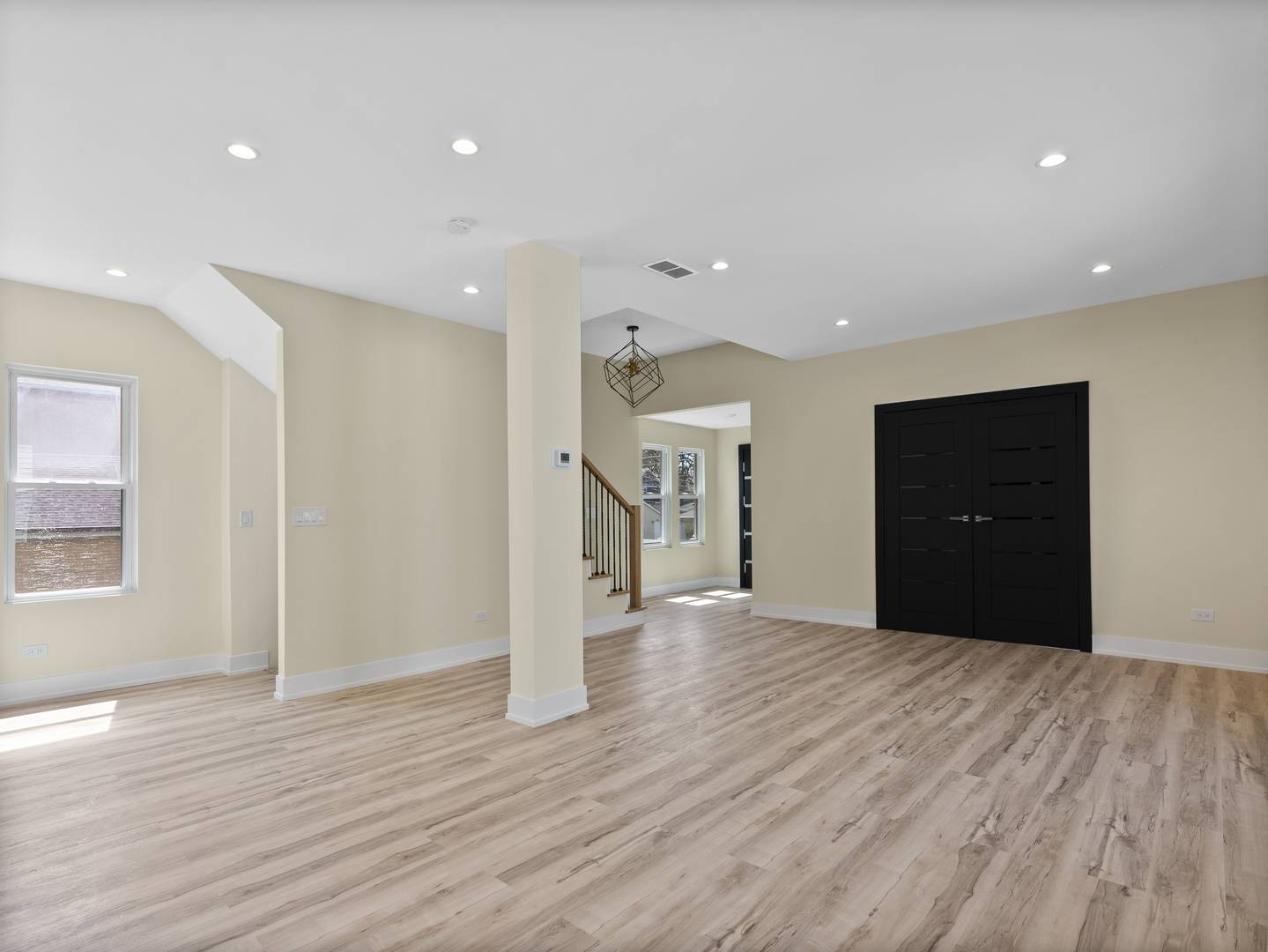 Brookfield, IL 60513,3617 Park AVE