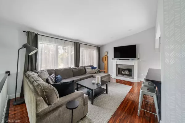 Plainfield, IL 60586,2305 Olde Mill RD #2305