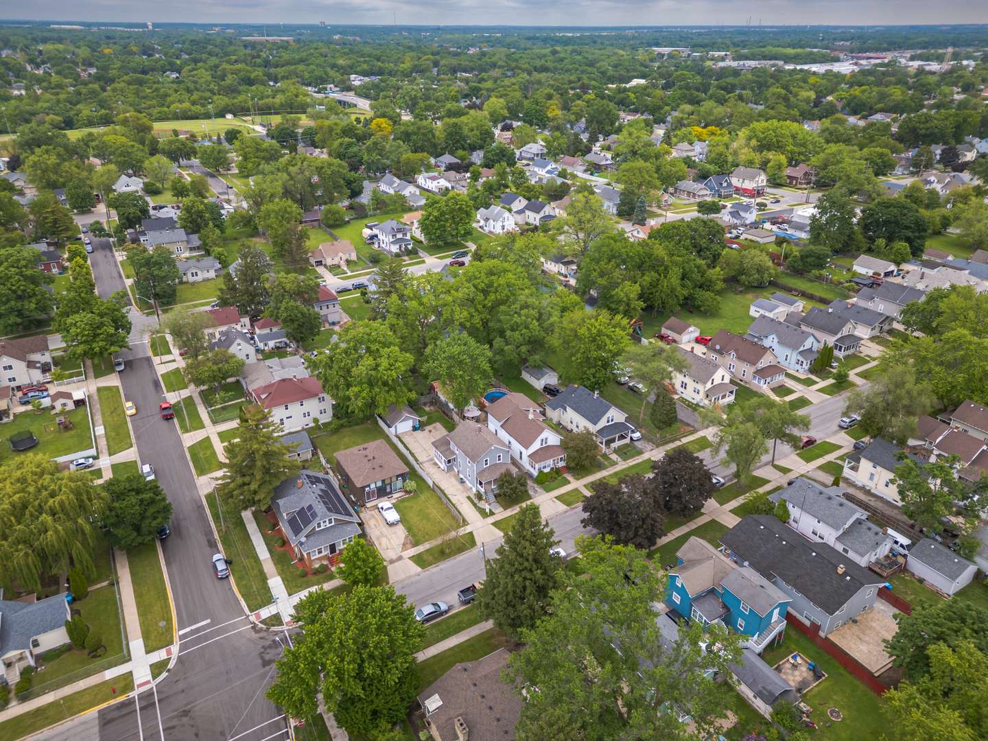 Aurora, IL 60505,908 Superior ST