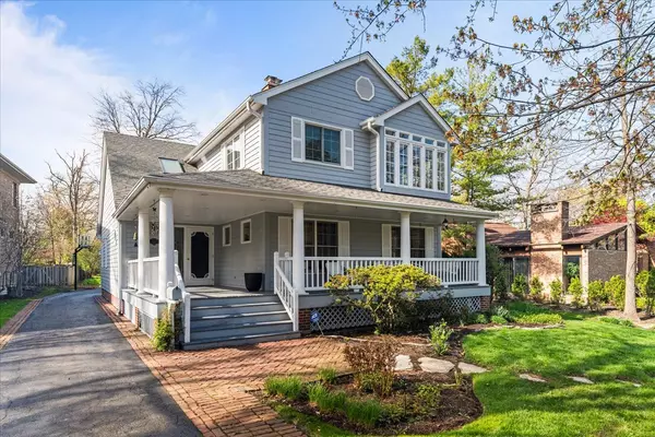 Highland Park, IL 60035,441 Oakland DR