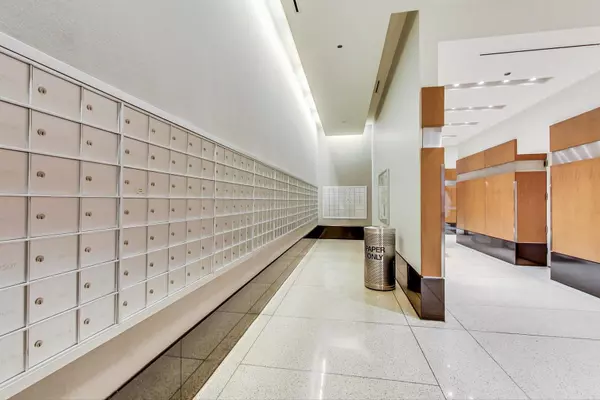 Chicago, IL 60611,512 N Mcclurg CT #3912