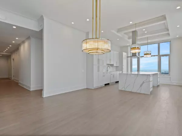 Chicago, IL 60611,132 E Delaware PL #6205-07