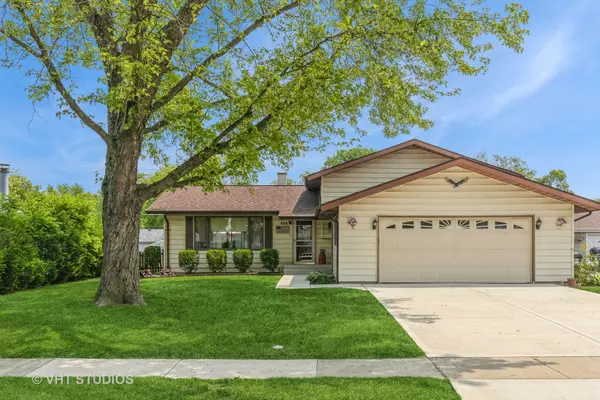 New Lenox, IL 60451,624 Oxford CT