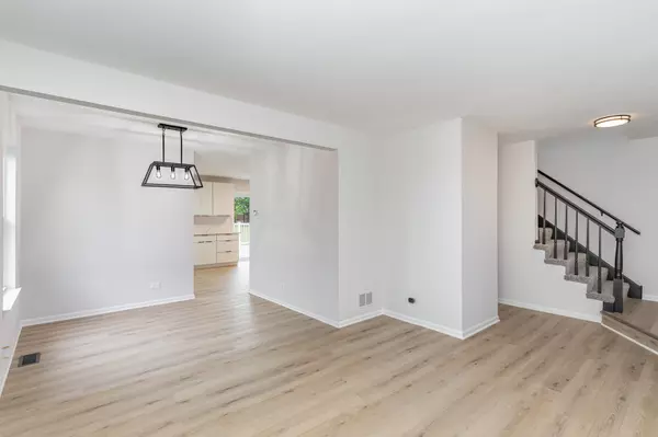 Romeoville, IL 60446,388 Malibu DR