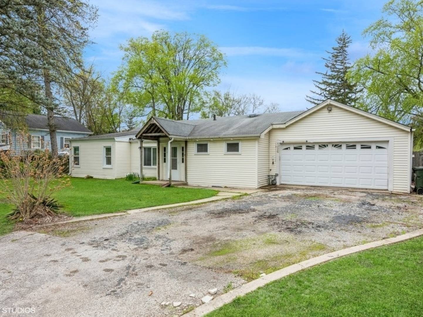 Wood Dale, IL 60191,156 Forest View AVE