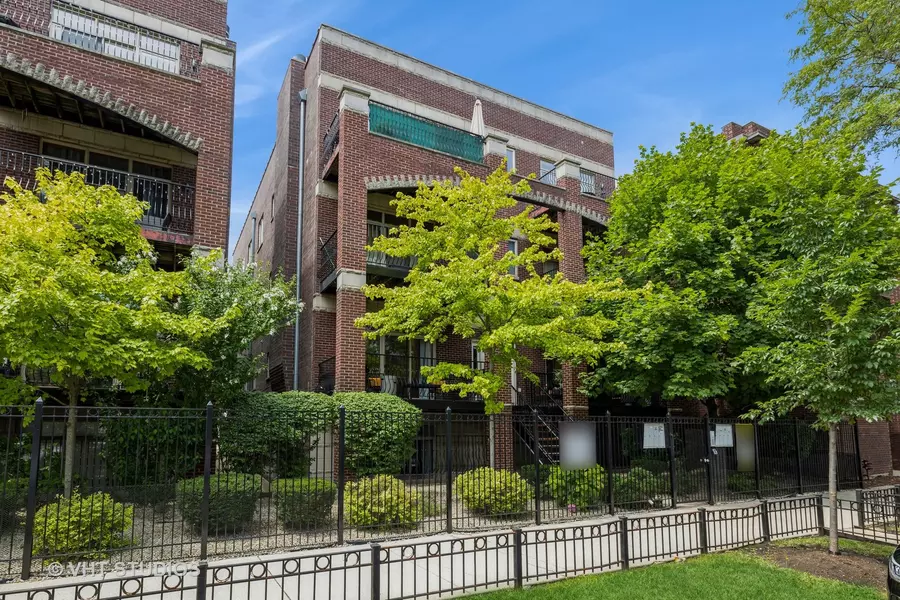 4220 S KING DR #2S, Chicago, IL 60653