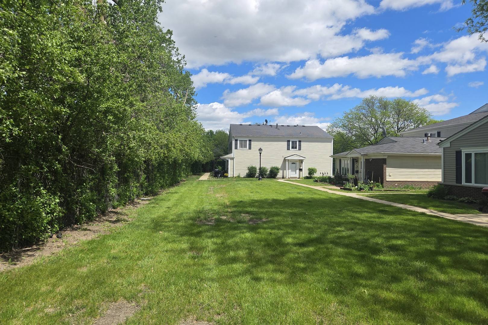 Prospect Heights, IL 60070,1196 COVE DR #151C