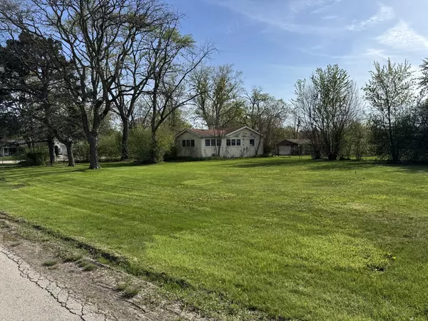 301 Forest View AVE, Elk Grove Village, IL 60007