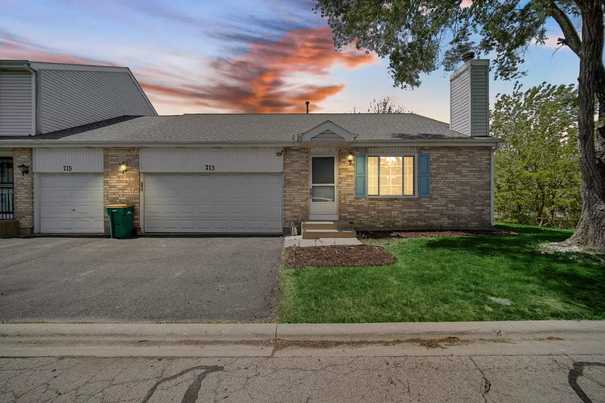 Romeoville, IL 60446,713 Arbury CT