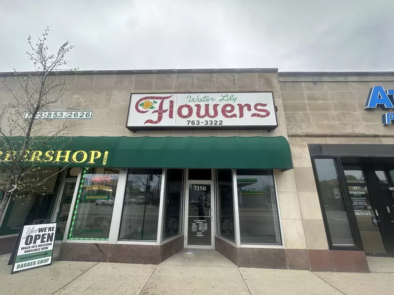 7150 W Higgins AVE, Chicago, IL 60656