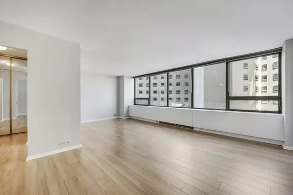 Chicago, IL 60657,2800 N Lake Shore DR #709