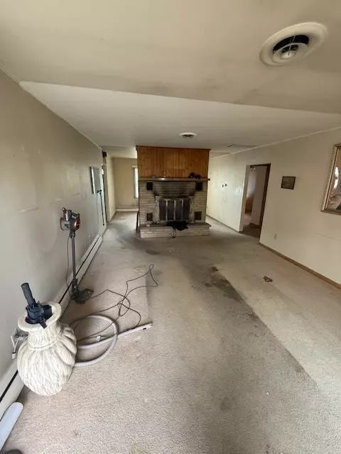 Calumet City, IL 60409,1304 Price AVE