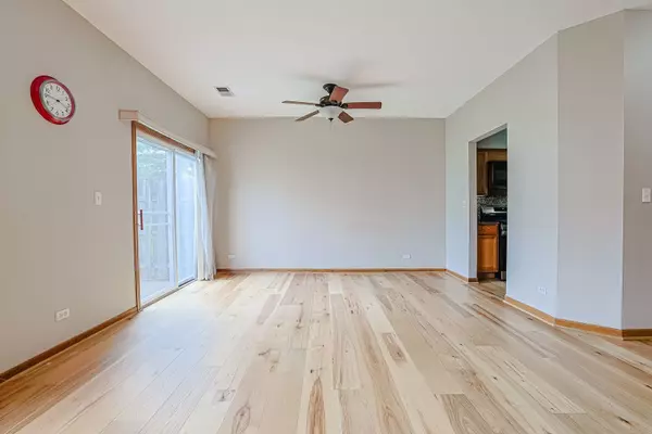 Naperville, IL 60563,2815 POWELL CT #2815