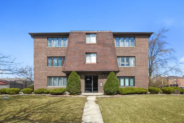 7310 Tiffany DR #2B, Orland Park, IL 60462