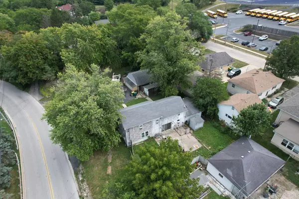 Lemont, IL 60439,906 E Illinois ST