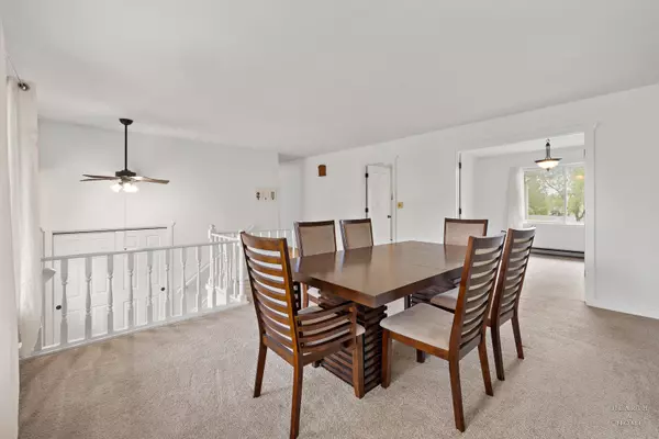 Harvard, IL 60033,10414 Alden RD