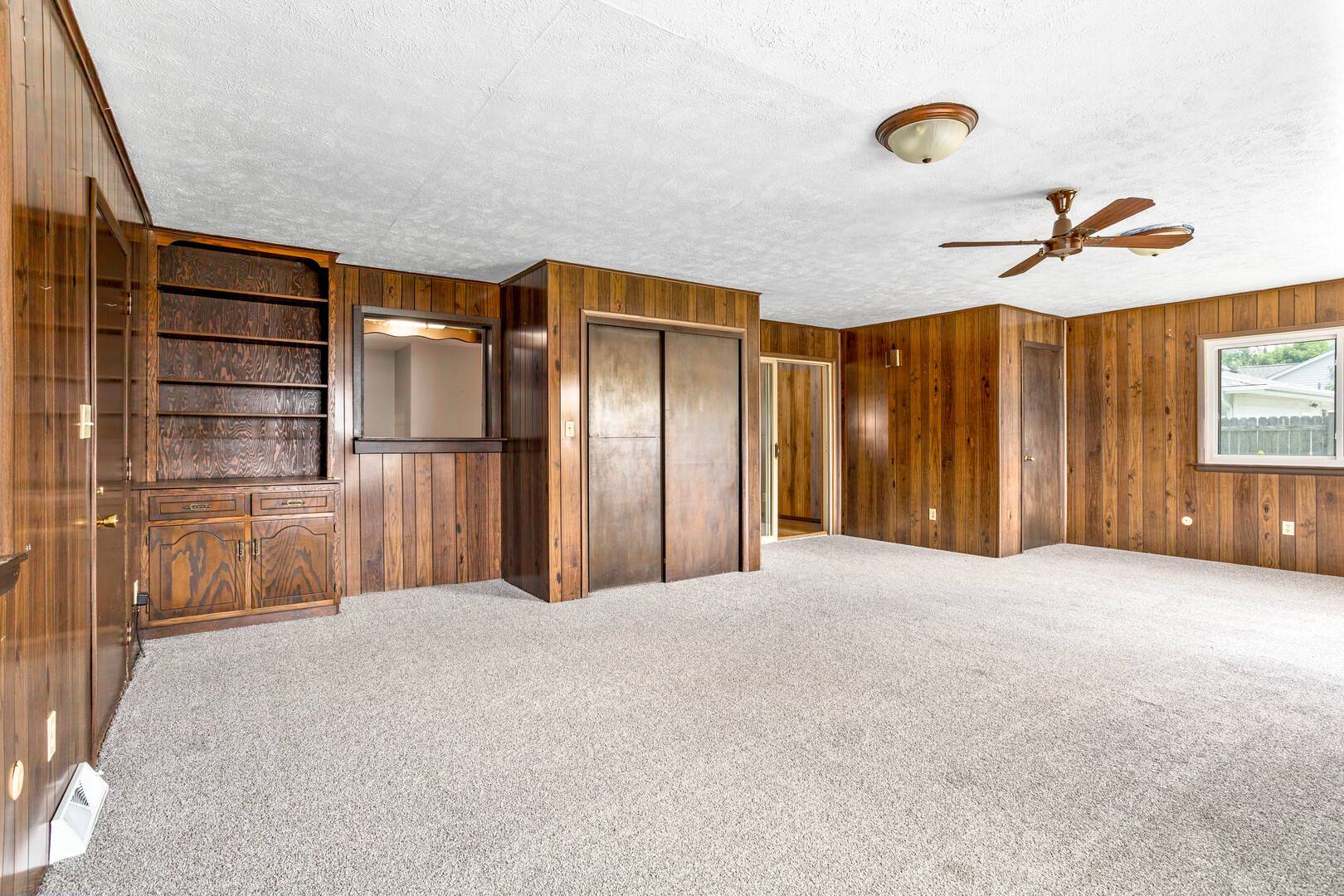 Minooka, IL 60447,305 Illini DR