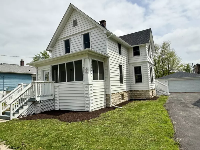 310 Pine ST, Joliet, IL 60435