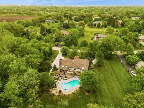 Long Grove, IL 60047,5632 Oakwood CIR