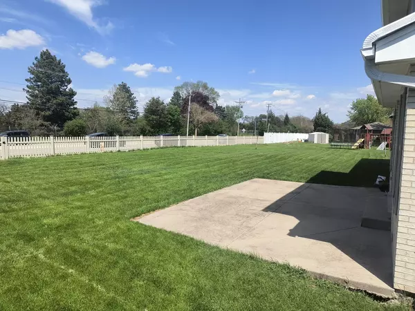 Orland Park, IL 60462,8730 Henry ST